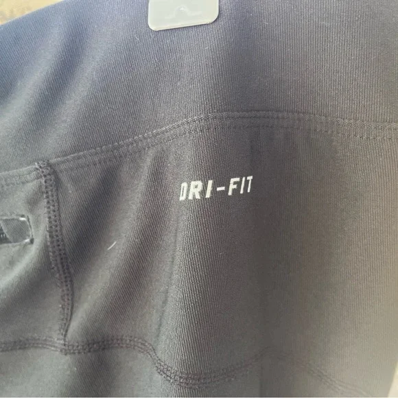 Nike Dri-Fit Running Pants Dark Gray Red XL, zipper hem, back zipper pocket - Picture 5 of 6